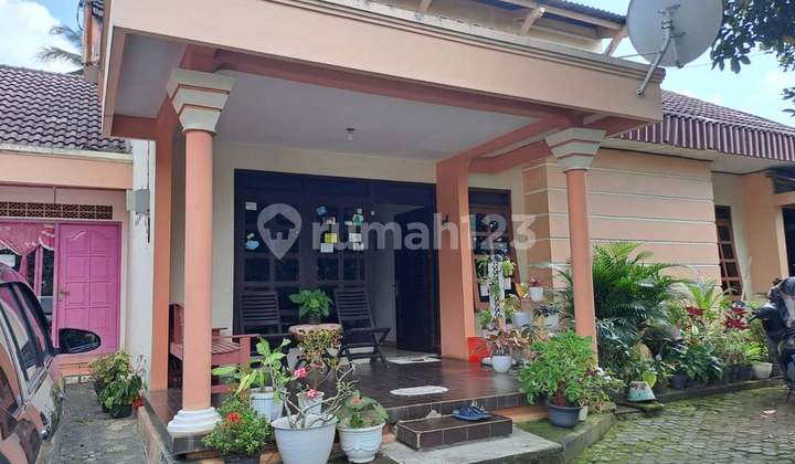 Dijual Cepat Rumah 2 Lt di Candirejo Ungaran Barat Dekat Ngudi Waluyo dan Virgin 2