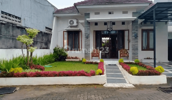 Ada Rumah Dijuwal Di Gang Barito Jl. Letjen Suprapto Sidomulyo Ungaran Timur Dekat Alun-alun Bung Karno Dan Exit Tol