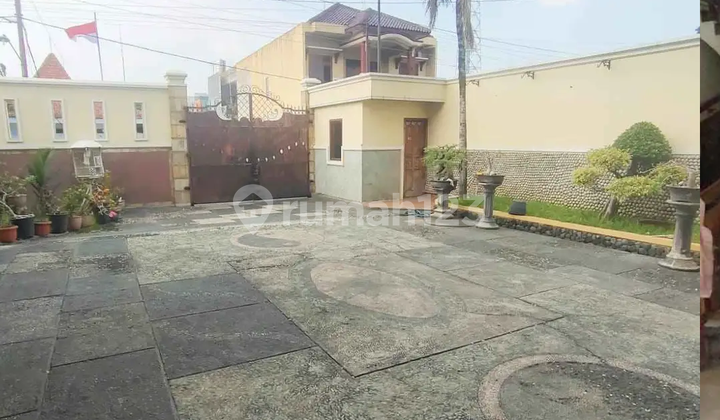 Rumah Mewah Priyayi Solo Di Jl. Mega Permai, Ngabeyan, Kartosuro 2