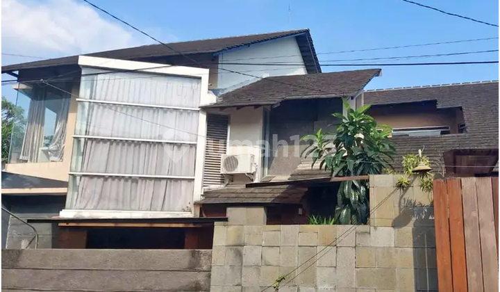 Rumah Apik 2 Lantai Posisi Hook di Villa Aster 2 Srondol Kulon Banyumanik 1