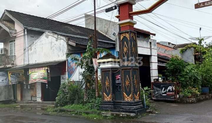 Rumah 2 Lt Hook di Plamongan Indah Raya Plamongansari