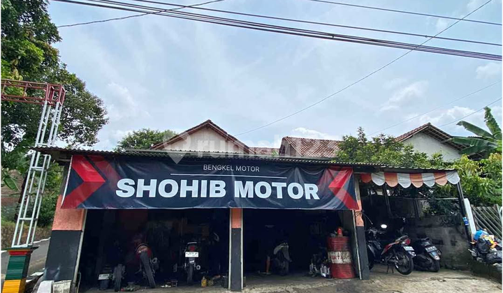 House & Commercial Space on Jalan Raya Gedawang Banyumanik 1