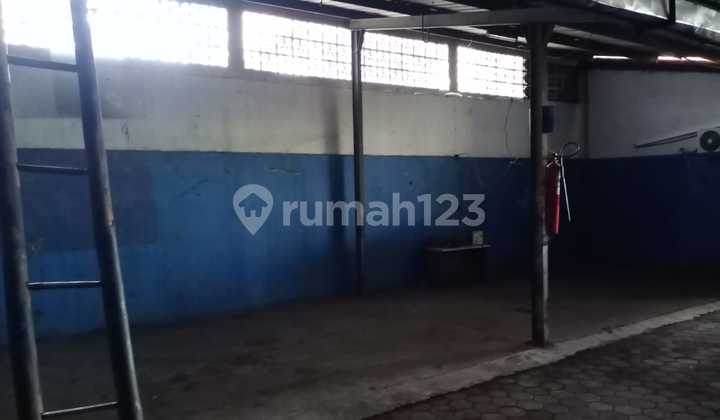 Warehouse for Sale on Jl Kedungmundu Raya, Semarang 2