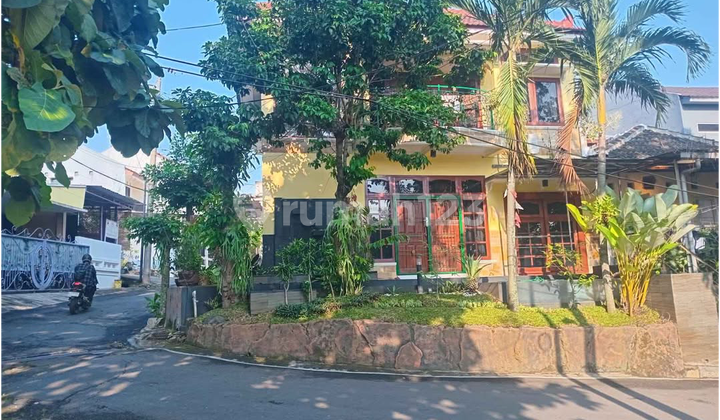 2-Story House Hook Position in Bukit Diponegoro Housing Estate Near Undip Tembalang 2