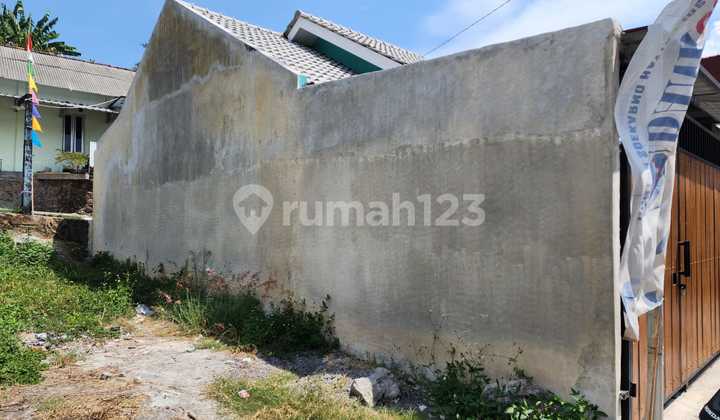 Rumah Hook Di Pendopo Residence Gang Serayu Jl. Letjen Siprapto Ungaran Timur Dekat Exit Tol 2