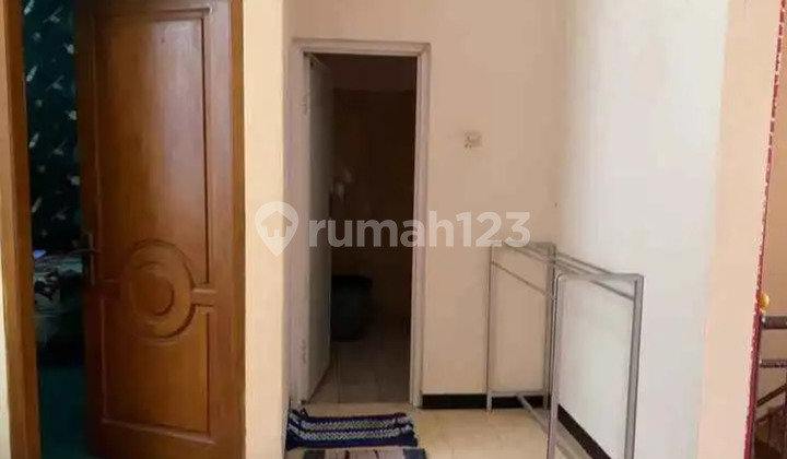 Disewakan Rumah 3 Lt Di Jl. Sonokeling Plamongan Indah Semarang 2