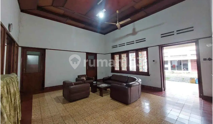 Rumah 2 Lt Pusat Kota Jl A Yani Sangat Dekat Simpang Lima Semarang 2