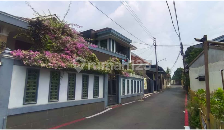 Rumah 2 LT di Jl Candi Persil Kaliwiru Candisari Dekat Superindo 2
