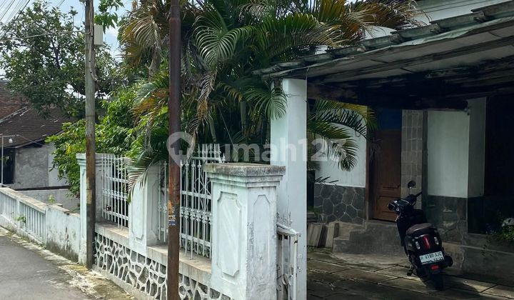 Rumah Klasik Joglo Full Jati Tua di Jl Cinde Selatan Jomblang 1