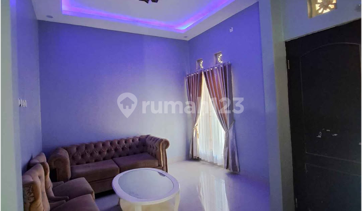 Hook House 2 Floors in Bale Nirvana Housing, Beringin, Ngaliyan 2