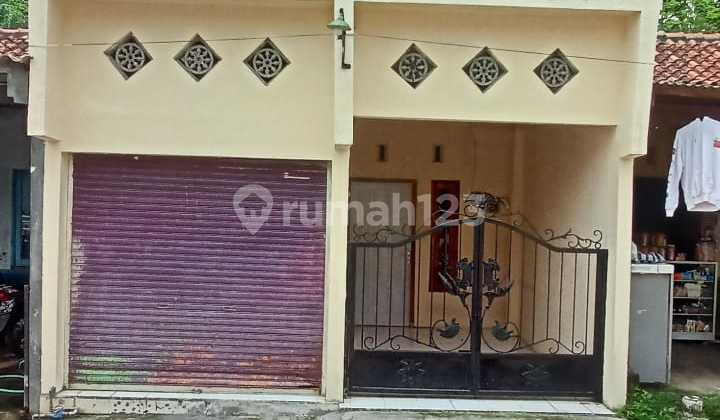 1.5-Story House in GBM Graha Beringin Mas Selatan, Ngaliyan 1