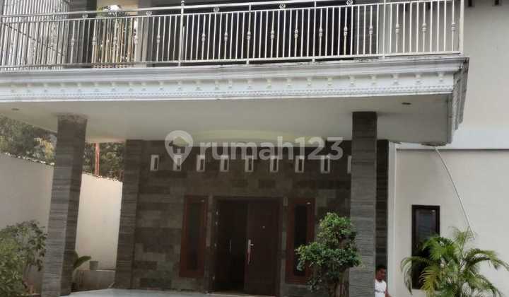 2-Story Villa House on Jl Raya Bandungan Km 3, Bergas Lor, Semarang Regency 1