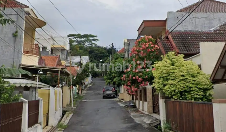 Rumah 2 Lt Di Jl. Semeru, Gajahmungkur, Semarang 1