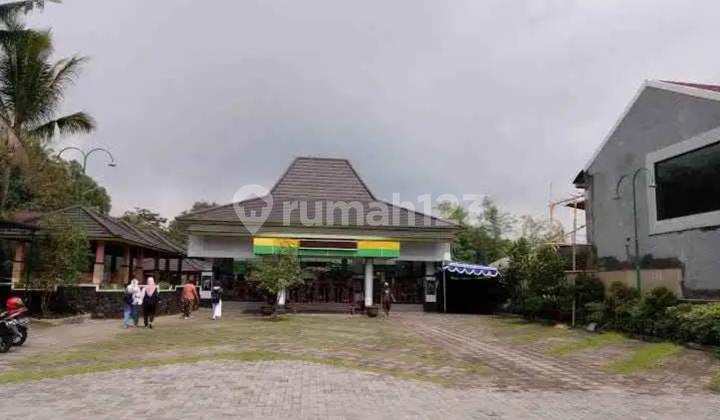 Former Restaurant on Jl Kaliurang Km 23 Hargobinangun Pakem Sleman