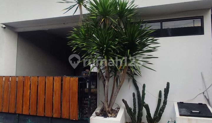 Rumah 2 Lt Di Jl Tlogo Salma Utara Tlogomulyo Pedurungan Dekat Bpd 3 1