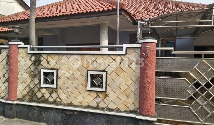 Rumah Mewah Luas di Kauman Palebon Majapahit Dekat Superindo 2