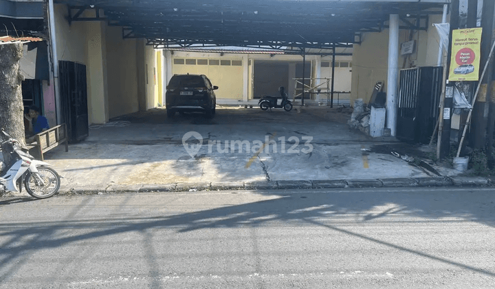 Dijuwal Tempat Usaha Di Jl. Kedungmundu Raya Depan Alfamidi Dekat Unimus 1