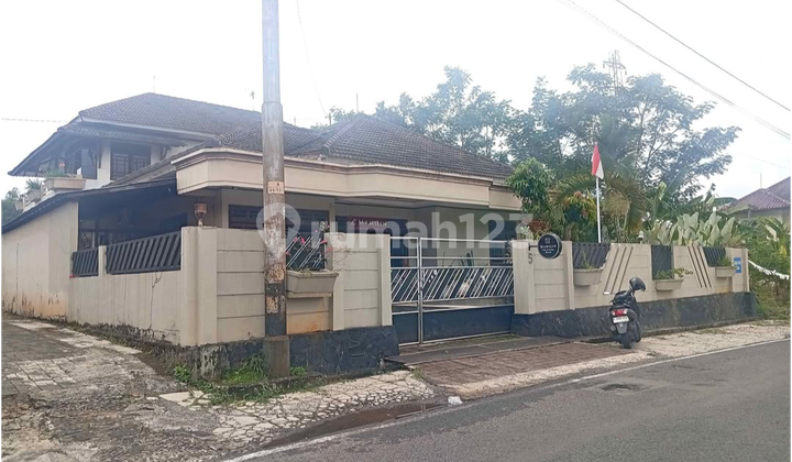 Rumah Mewah Besar View Gunung di Jl Ks Tubun Bandarjo Ungaran Barat Rumah Mewah Besar View Gunung di Jl Ks Tubun Bandarjo Ungaran Barat