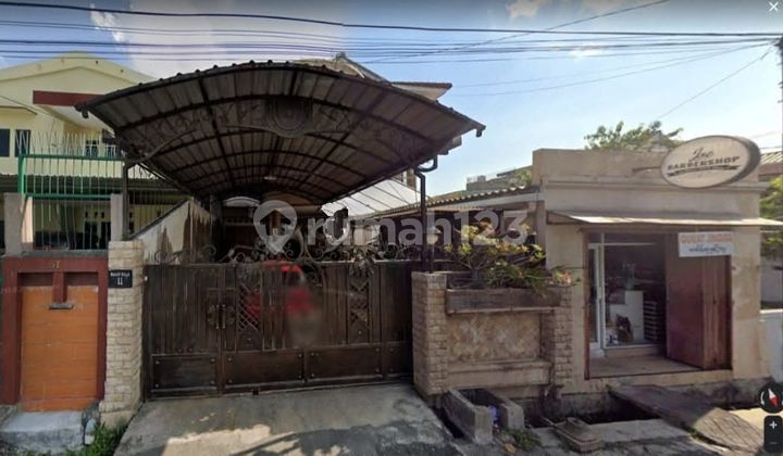 Rumah 2 Lt Semi Furnished Kusen Jati Lantai Granit Nirro Di Jl. Badak Raya Gayamsari 1