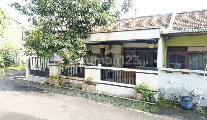 Rumah Hook di Zebra Mukti Selatan Dekat Pasar Pedurungan Semarang 1