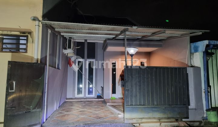 East-Facing House in Panda Barat Palebon Pedurungan Semarang 1