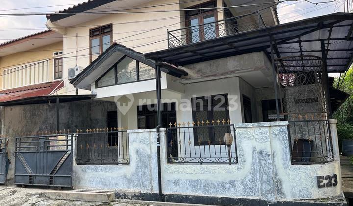 Rumah murah dalam perumahan depan taman dan di hook 2