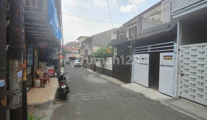 Rumah Murah dan Bagus di Pejaten akses 2 mobil 2