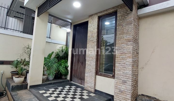 Rumah Bagus di tengah kota Tebet 2