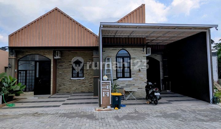Rumah Mewah Eropa Modern Ekslusif Undip Tembalang Semarang 1