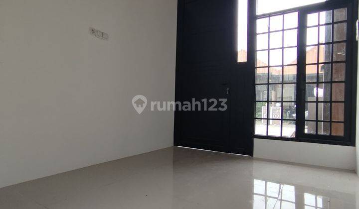 Rumah 1 Lantai Ekslusif Dekat Tol Tembalang Dan Undip Semarang 2
