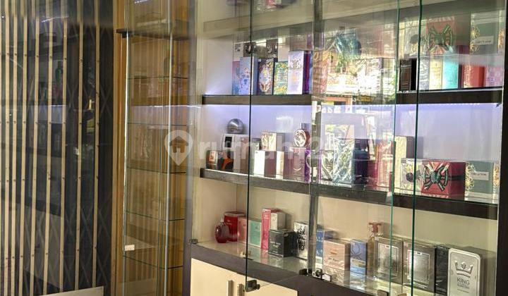 Ruko 3 Lantai Lokasi Strategis Siap Pakai di Pinggir Jalan Harapan Indah Bekasi