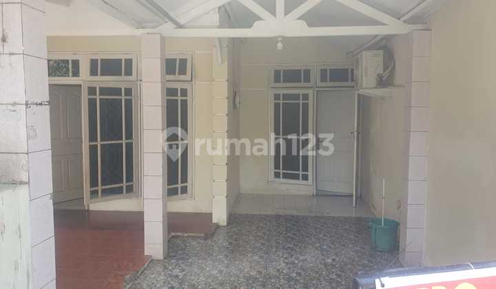 Rumah Murah Luas 120M2 Bagus Siap Huni di Harapan Indah Bekasi Rumah Murah Luas 120M2 Bagus Siap Huni di Harapan Indah Bekasi