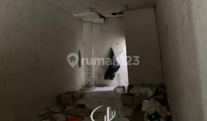 Flood Free, Shop House, 1 Floor, in Kebon Kacang 2