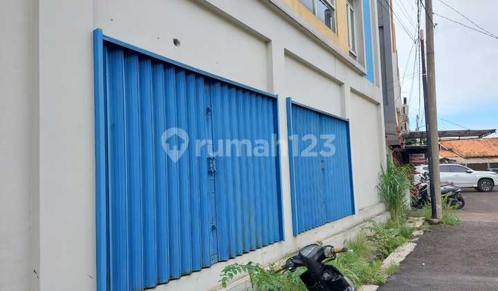 Disewakan Ruko Bagus daerah Cibinong, Bogor Disewakan Ruko Bagus daerah Cibinong, Bogor