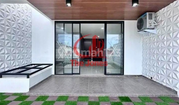 Disewakan Ruko 4 Lantai Siap Huni Lokasi Strategis Dgg01-0303Js Disewakan Ruko 4 Lantai Siap Huni Lokasi Strategis Dgg01-0303Js