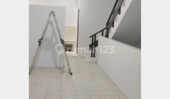 Disewakan Ruko Bagus Kawasan Sawah Besar, Jakarta Pusat 