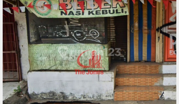 For Rent: Kiosk to Occupy, Manggarai Location, South Jakarta, Dgg01-0396Js 2