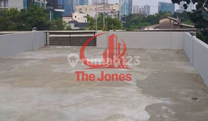 For Rent: 3.5-Story Shop House in Setiabudi Area, South Jakarta Dgg01-0331Js 2