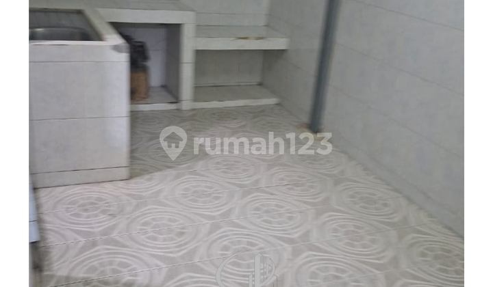 Ready to Occupy, Shop House, 2 Floors, Freehold Certificate, in Tambora 2