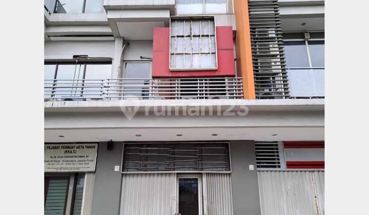 Disewakan Ruko Full Furnished Thamrin Residence, Jakarta Pusat Disewakan Ruko Full Furnished Thamrin Residence, Jakarta Pusat