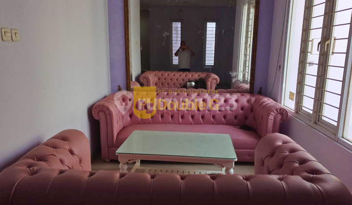 HARGA SPESIAL!Sewa  Rumah Murah di Bintaro,Jakarta Selatan 2