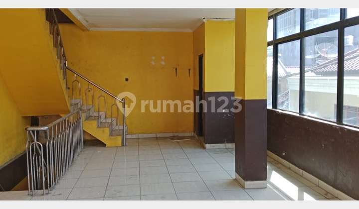 For Rent: SHM Shop House in Kebon Kacang Area, Central Jakarta 2