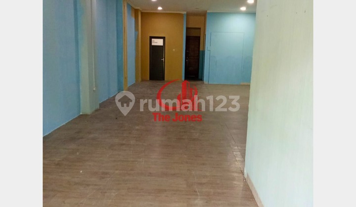 Siap Huni, Ruko 1 Lantai Area Padat Kawasan Tebet Dgg01-0337Js Siap Huni, Ruko 1 Lantai Area Padat Kawasan Tebet Dgg01-0337Js