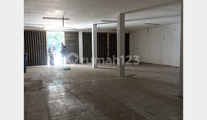 Disewakan Ruko SHM Lokasi Strategis Kalideres, Jakarta Barat Disewakan Ruko SHM Lokasi Strategis Kalideres, Jakarta Barat