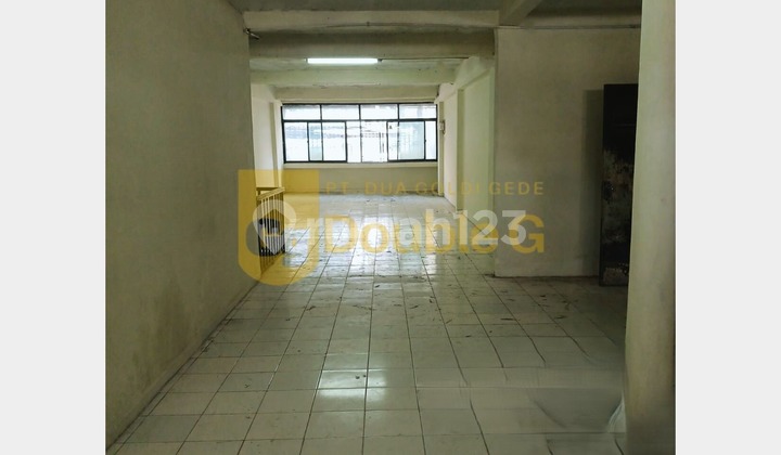 For Rent: Strategic Location Shop House in Tambora Area, West Jakarta 2