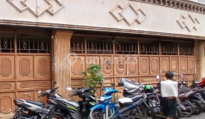 Siap Huni, Ruang-Usaha, 1 Lantai di Tambora, SHM, Bebas Banjir, Siap Huni, Ruang-Usaha, 1 Lantai di Tambora, SHM, Bebas Banjir,