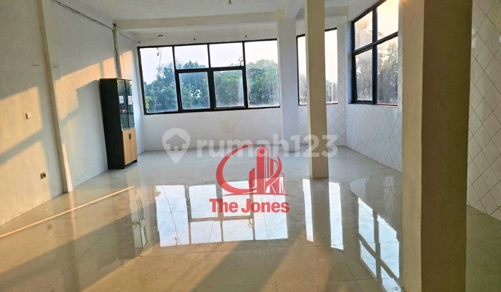 Disewakan Ruang Usaha Siap Huni Kawasan Pasar Minggu Dgg01-0458Js