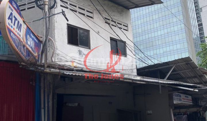 Setiabudi Shophouse Ready to Occupied, 2 Floors, HGB (Right to Build), Flood-Free Setiabudi Shophouse Ready to Occupied, 2 Floors, HGB (Right to Build), Flood-Free