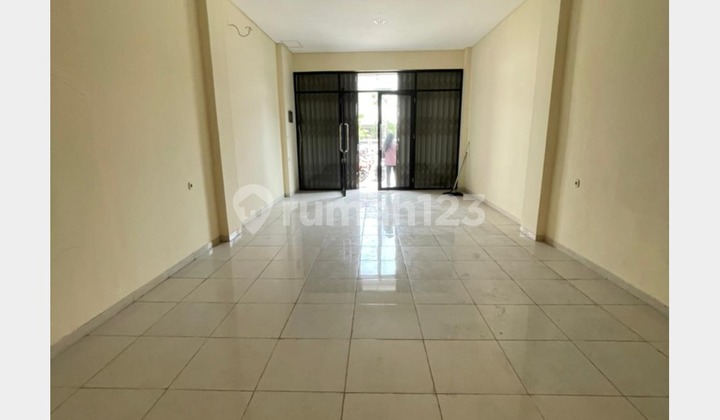 For Rent, Newly Built SHM Building Ruko in Kemanggisan, West Jakarta 2