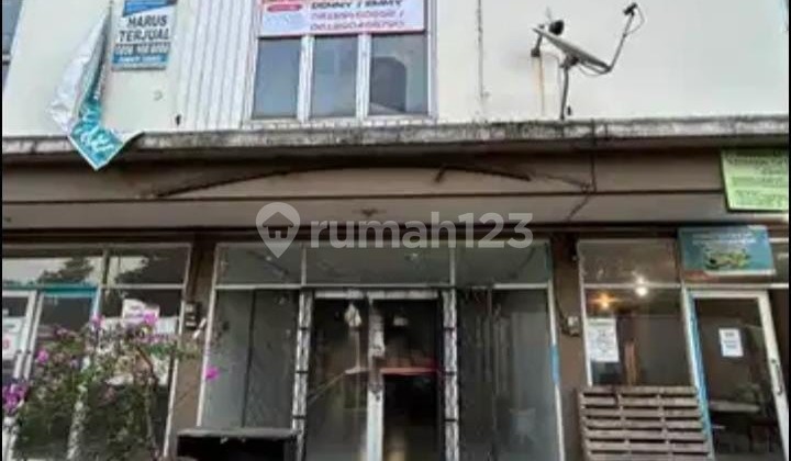 For Rent Strategic 2-Story Shop House Karawaci Tangerang Curug For Rent Strategic 2-Story Shop House Karawaci Tangerang Curug